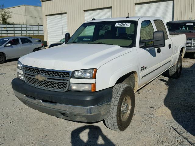 1GCHK23275F844269 - 2005 CHEVROLET SILVERADO WHITE photo 2