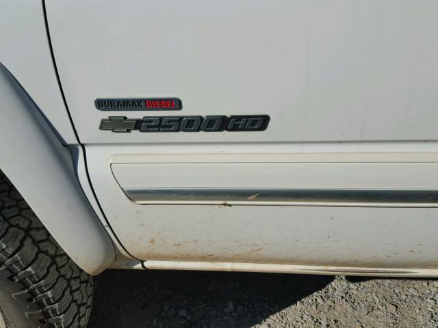 1GCHK23275F844269 - 2005 CHEVROLET SILVERADO WHITE photo 9