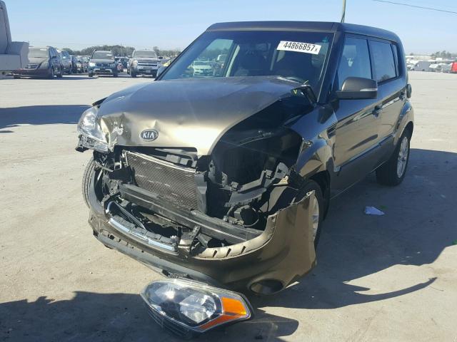 KNDJT2A66C7420433 - 2012 KIA SOUL GOLD photo 2