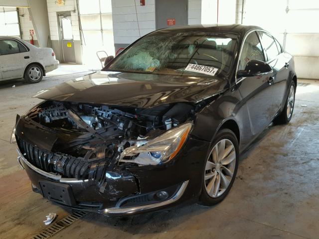 2G4GP5EX0G9149548 - 2016 BUICK REGAL PREM BLACK photo 2