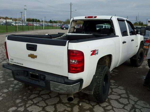 1GC4KXBG5AF103198 - 2010 CHEVROLET SILVERADO WHITE photo 4