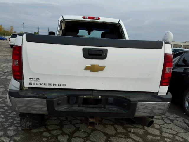 1GC4KXBG5AF103198 - 2010 CHEVROLET SILVERADO WHITE photo 6