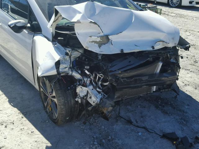 KNAFZ4A86F5263937 - 2015 KIA FORTE EX WHITE photo 9