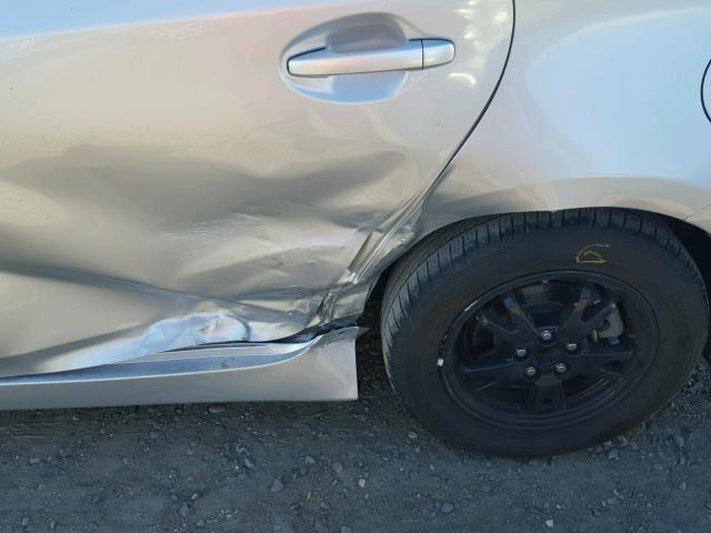 JTDKN3DU4D5628449 - 2013 TOYOTA PRIUS ვერცხლისფერი ფოტო 9