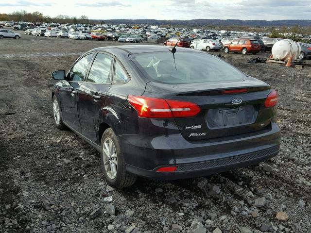 1FADP3F29GL256594 - 2016 FORD FOCUS SE BLACK photo 3