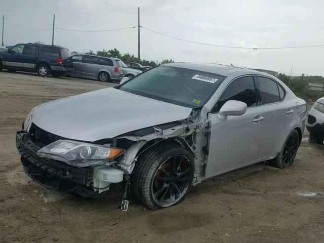 JTHBK262675031062 - 2007 LEXUS IS 250 SILVER photo 2