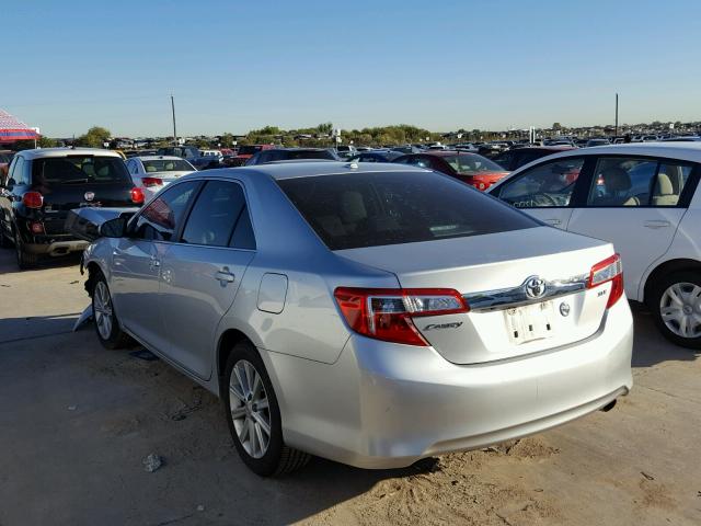 4T4BF1FK0CR187292 - 2012 TOYOTA CAMRY BASE SILVER photo 3