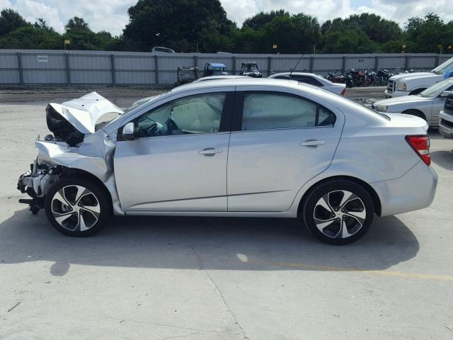 1G1JF5SBXJ4108336 - 2018 CHEVROLET SONIC PREM SILVER photo 9