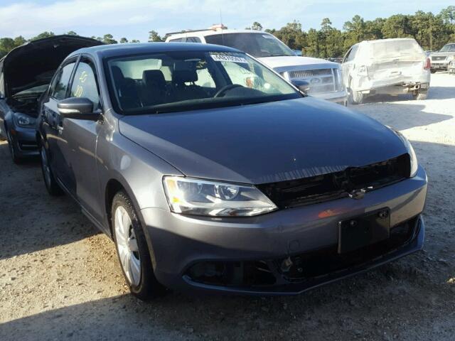 3VWD17AJ7EM404090 - 2014 VOLKSWAGEN JETTA SE GRAY photo 1