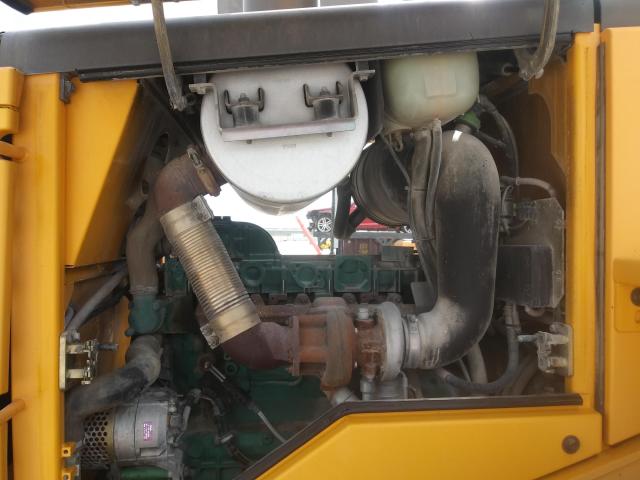 L90EV66912 - 2005 VOLVO L90E YELLOW photo 9