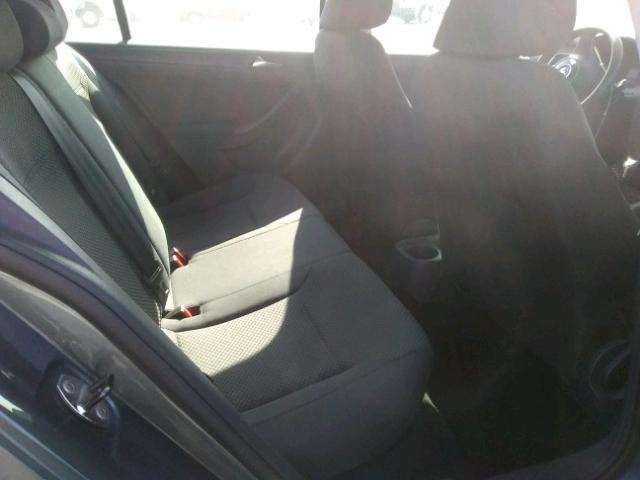 3VW2K7AJ6CM330677 - 2012 VOLKSWAGEN JETTA BASE CHARCOAL photo 6