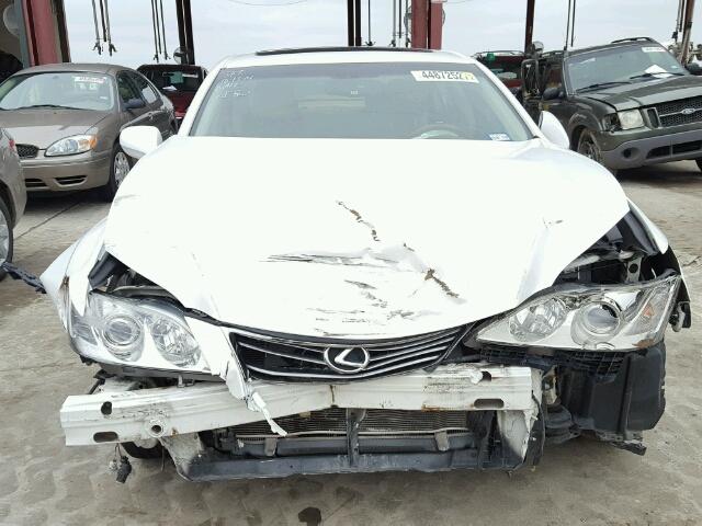 JTHBJ46G882172308 - 2008 LEXUS ES 350 WHITE photo 9