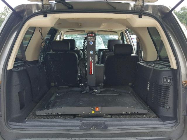 5LMFU27R43LJ39638 - 2003 LINCOLN NAVIGATOR Grün Foto 9