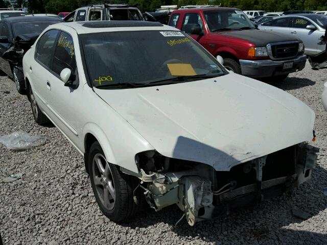 JN1CA31A8YT219756 - 2000 NISSAN MAXIMA GLE WHITE photo 1