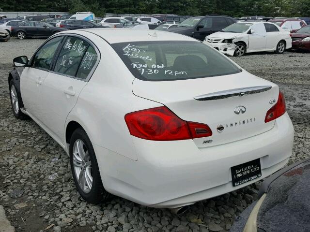 JN1CV6AR6FM522117 - 2015 INFINITI Q40 WHITE photo 3