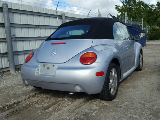 3VWCK21Y73M310801 - 2003 VOLKSWAGEN NEW BEETLE ვერცხლისფერი ფოტო 4