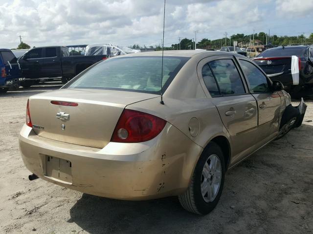 1G1AL55F567741453 - 2006 CHEVROLET COBALT LT GOLD photo 4