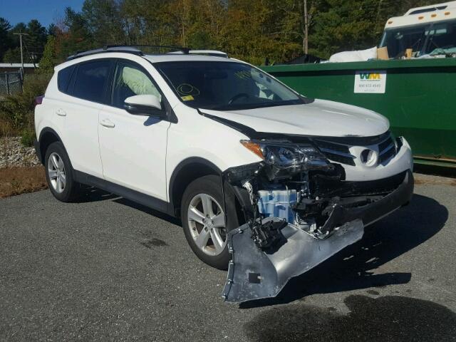 JTMRFREV1D5018501 - 2013 TOYOTA RAV4 XLE WHITE photo 1