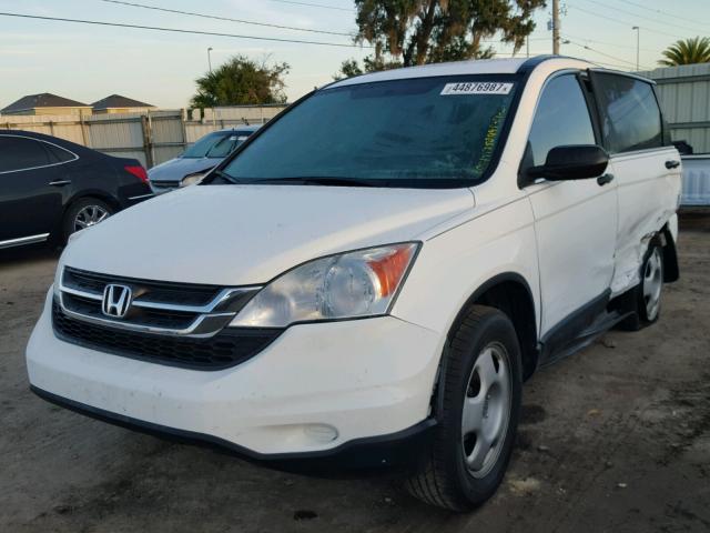 3CZRE3H38AG702857 - 2010 HONDA CR-V LX WHITE photo 2