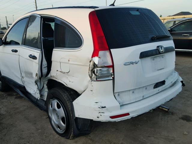 3CZRE3H38AG702857 - 2010 HONDA CR-V LX WHITE photo 9