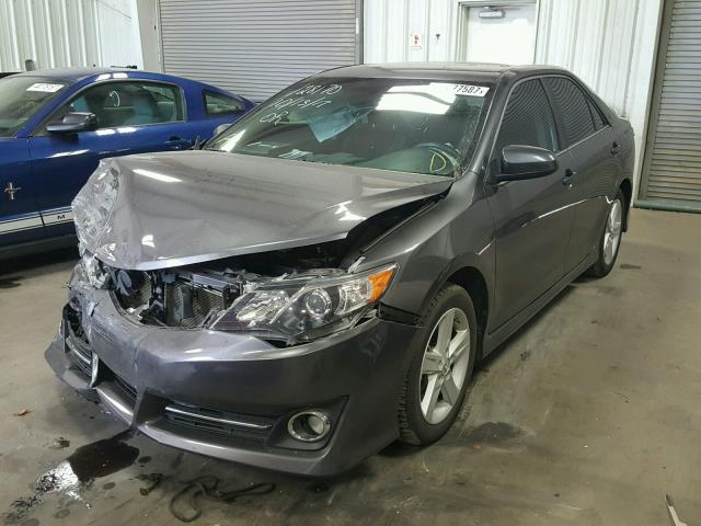 4T1BF1FK9EU801026 - 2014 TOYOTA CAMRY L GRAY photo 2