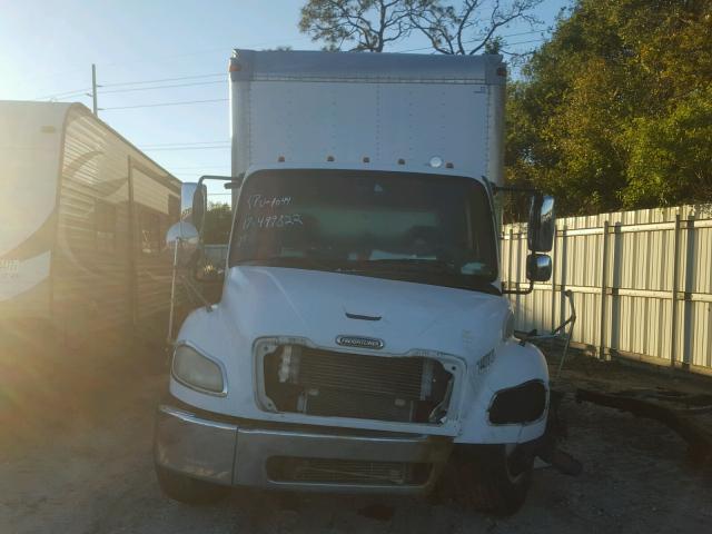 1FVACWCS56HX01417 - 2006 FREIGHTLINER M2 WHITE photo 9