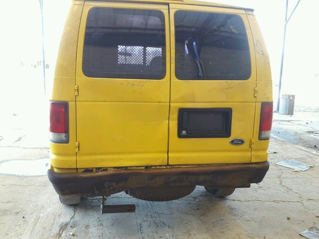 1FTNE24W53HB95262 - 2003 FORD ECONOLINE YELLOW photo 9