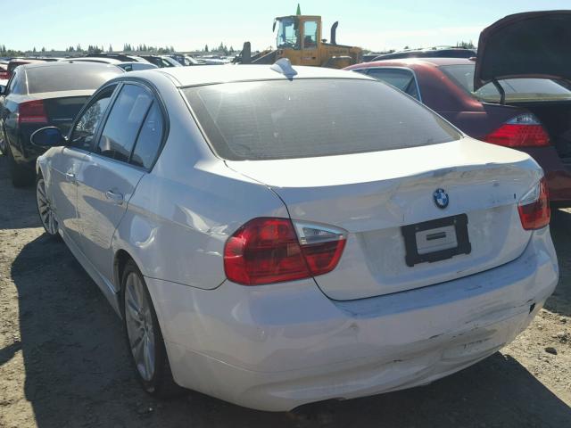 WBAVC57578NK77462 - 2008 BMW 328 I SULE WHITE photo 3