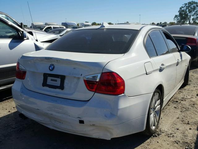 WBAVC57578NK77462 - 2008 BMW 328 I SULE WHITE photo 4