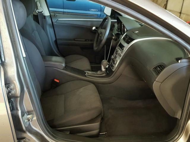 1G1ZC5E14BF176569 - 2011 CHEVROLET MALIBU 1LT შავი ფოტო 5