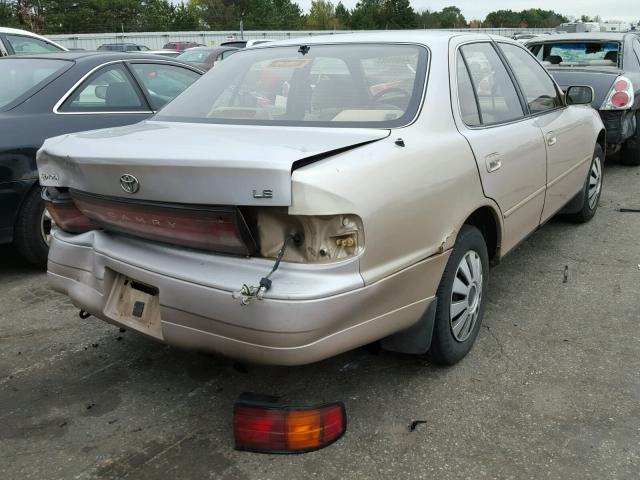 4T1SK12E9RU432170 - 1994 TOYOTA CAMRY TAN photo 4