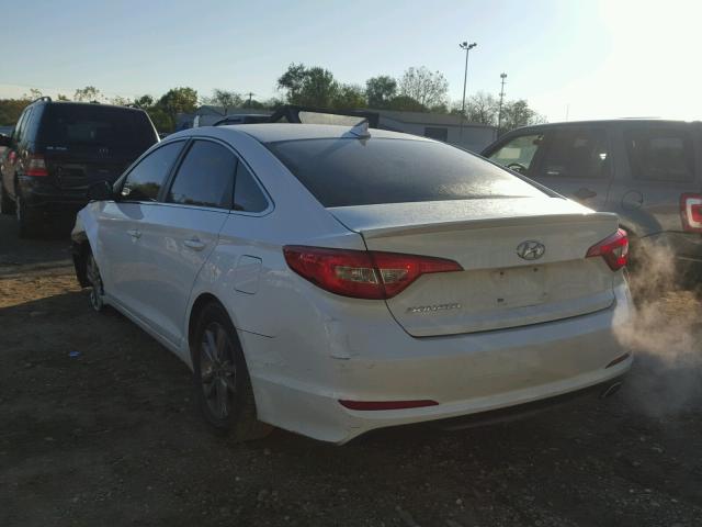 5NPE24AFXFH136156 - 2015 HYUNDAI SONATA SE WHITE photo 3