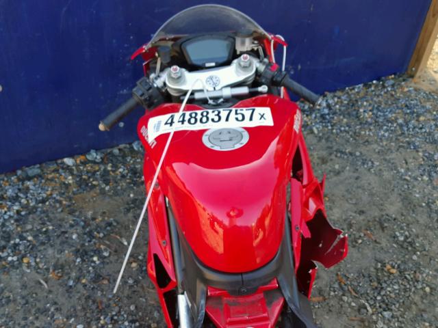 ZDM1XBLW6BB029588 - 2011 DUCATI SUPERBIKE RED photo 5