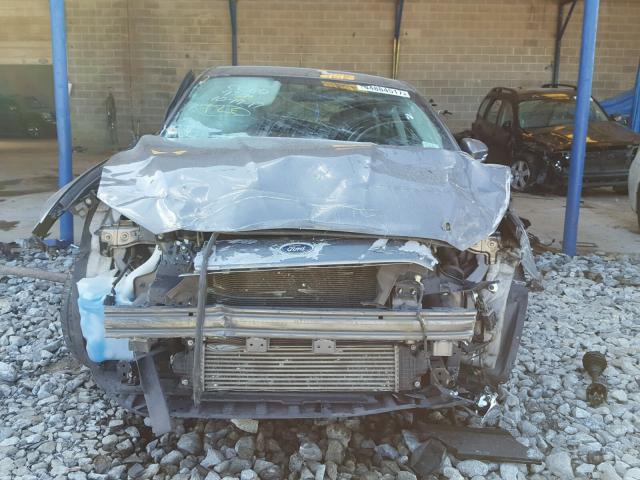 3FA6P0HR5DR269731 - 2013 FORD FUSION SE GRAY photo 9