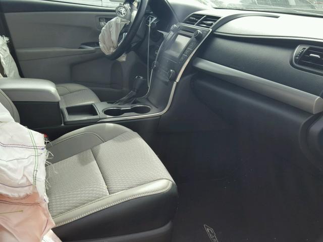 4T1BF1FK8FU481781 - 2015 TOYOTA CAMRY LE 黑色 照片 5