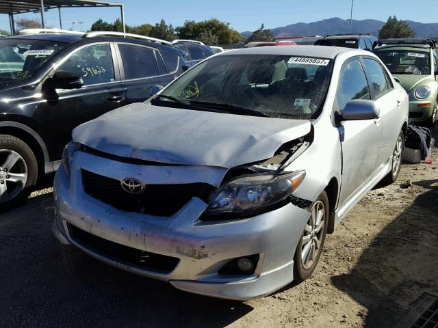 1NXBU40E79Z160653 - 2009 TOYOTA COROLLA BA SILVER photo 2