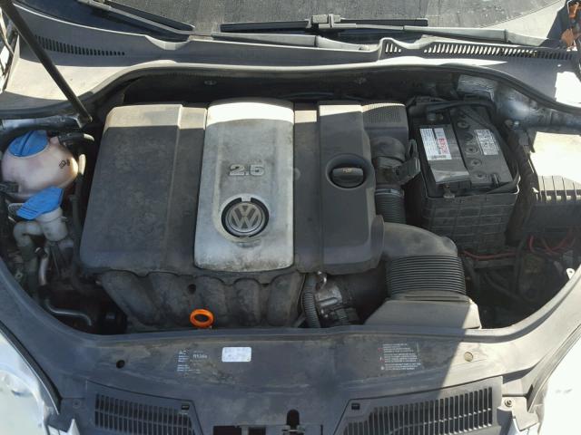 3VWDG71K55M624318 - 2005 VOLKSWAGEN NEW JETTA SILVER photo 7