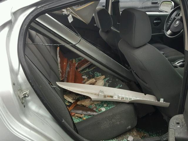 2G2WP522851347030 - 2005 PONTIAC GRAND PRIX SILVER photo 6