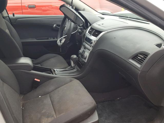 1G1ZC5E02CF108666 - 2012 CHEVROLET MALIBU 1LT ვერცხლისფერი ფოტო 5