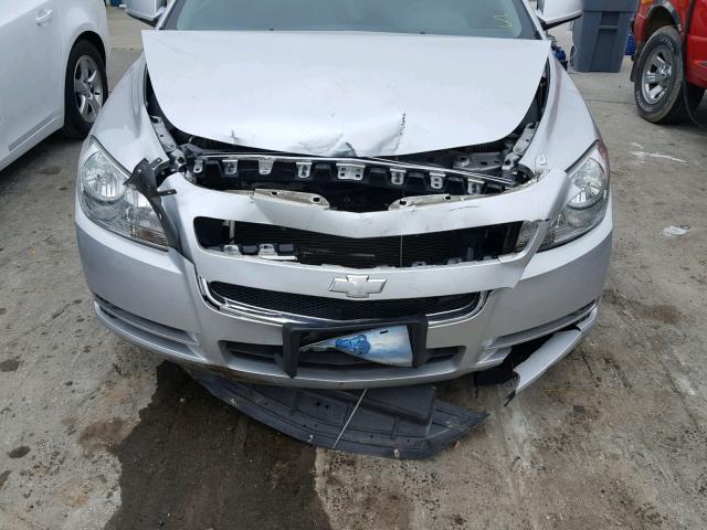 1G1ZC5E02CF108666 - 2012 CHEVROLET MALIBU 1LT ვერცხლისფერი ფოტო 9