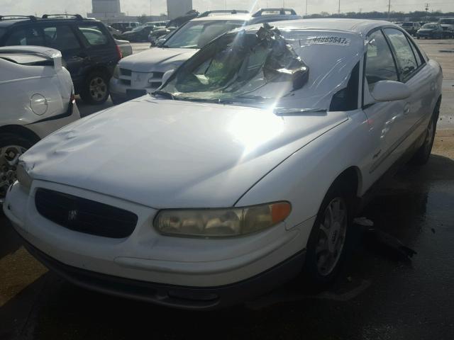 2G4WF5211V1482576 - 1997 BUICK REGAL GS Blanc photo 2
