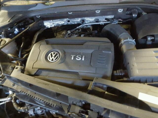 3VW4T7AU5FM090171 - 2015 VOLKSWAGEN GTI BLUE photo 7