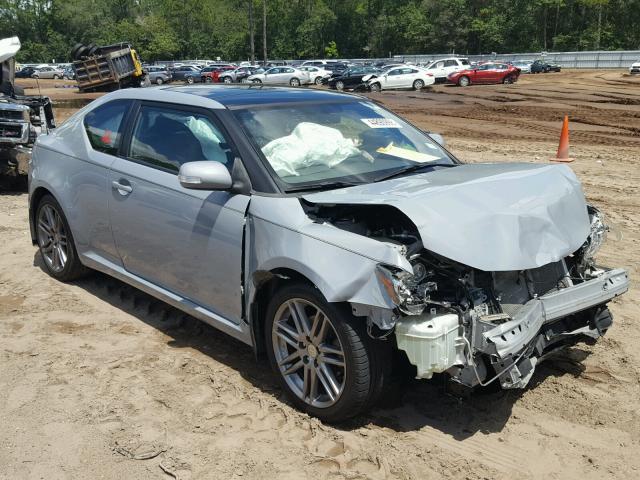 JTKJF5C75B3001776 - 2011 TOYOTA SCION TC 银色 照片 1