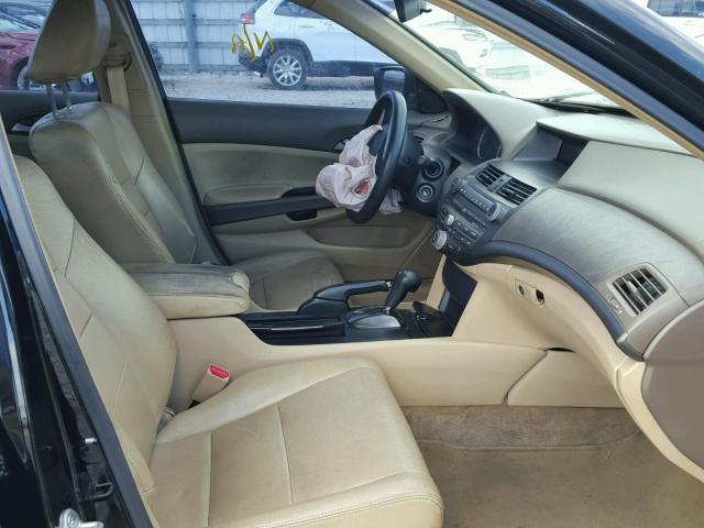 1HGCP26339A039082 - 2009 HONDA ACCORD LX BLACK photo 5