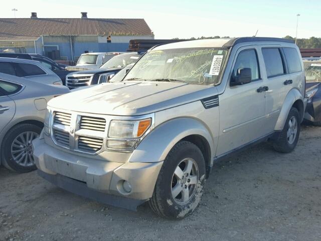 1D8GU28K38W219761 - 2008 DODGE NITRO SXT SILVER photo 2