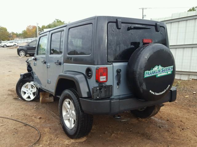 1C4HJWDG1FL637576 - 2015 JEEP WRANGLER U GRAY photo 3