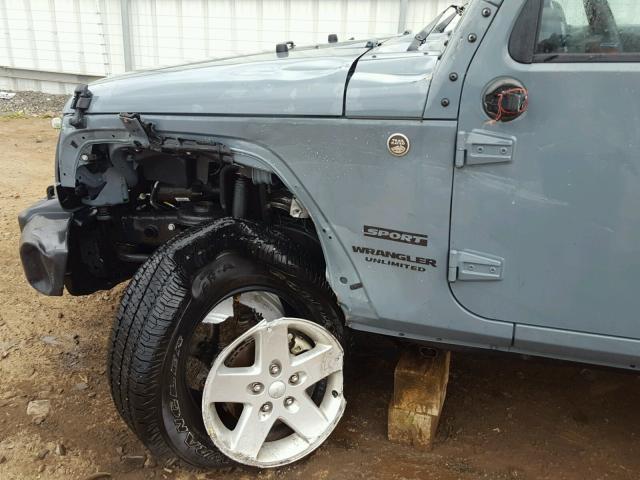 1C4HJWDG1FL637576 - 2015 JEEP WRANGLER U GRAY photo 9