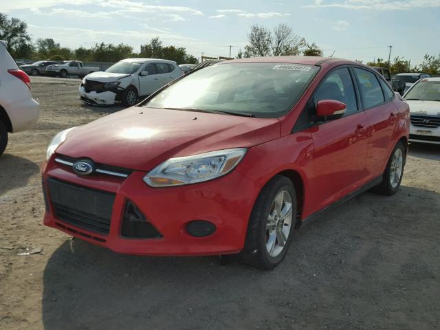 1FADP3F26EL392324 - 2014 FORD FOCUS RED photo 2