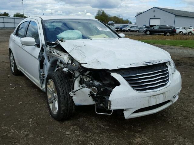 1C3BC1FB3BN619085 - 2011 CHRYSLER 200 TOURIN WHITE photo 1