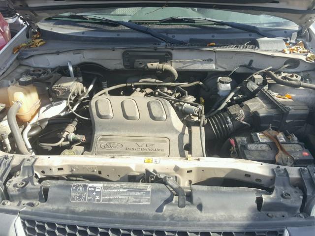 1FMCU931X4KB74447 - 2004 FORD ESCAPE SILVER photo 7